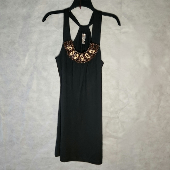 Lster Tee Shirt Dress Wood Beaded Embellishments - Picture 1 of 9